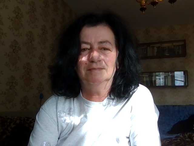krisshurdlove live webcam show