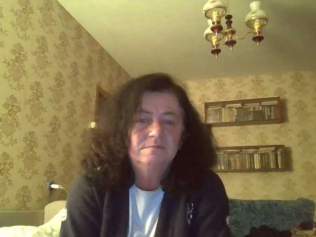 krisshurdlove live cam on BongaCams