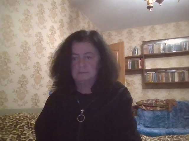 krisshurdlove, en directo ahora en BongaCams