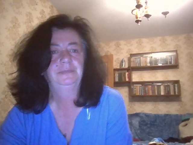 krisshurdlove live cam on BongaCams