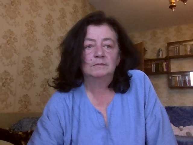 krisshurdlove live cam on BongaCams