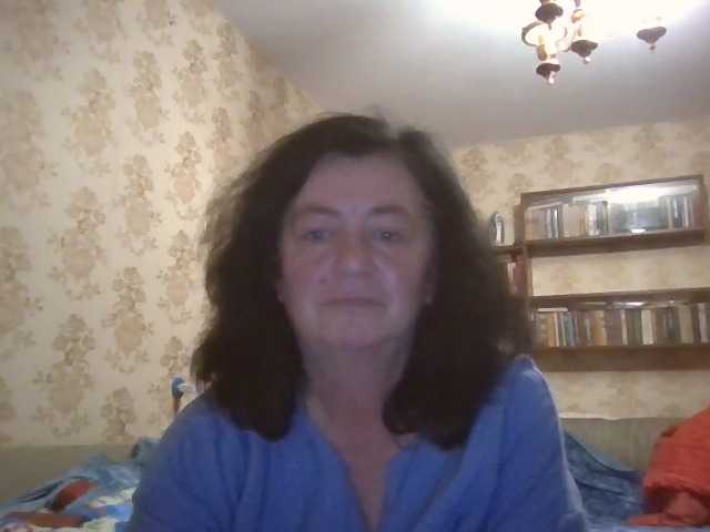 krisshurdlove live cam on BongaCams