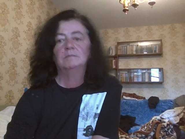 krisshurdlove live cam on BongaCams