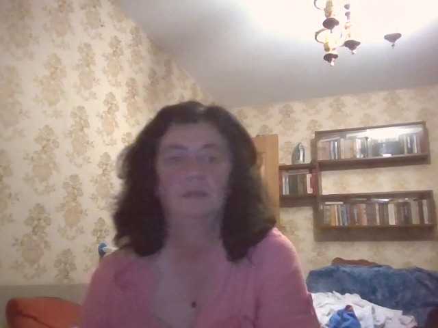 krisshurdlove live cam on BongaCams