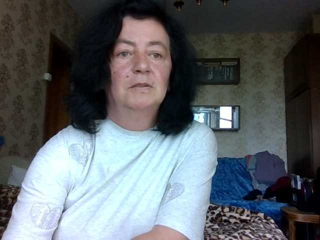 krisshurdlove live cam on BongaCams