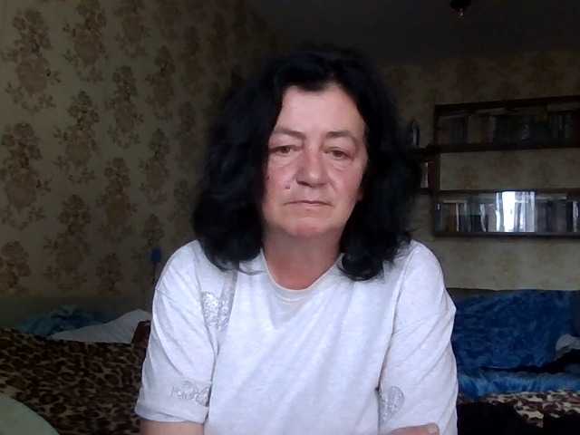 krisshurdlove live cam on BongaCams