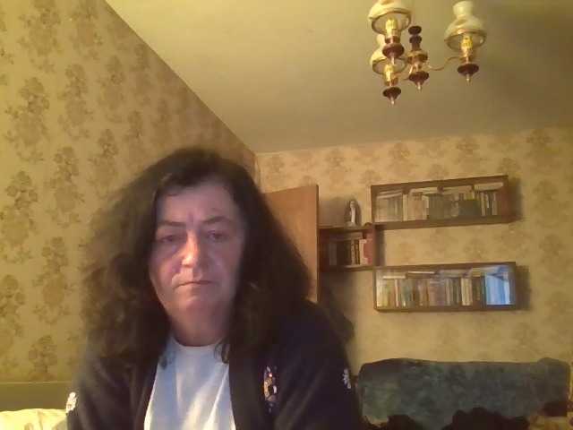 krisshurdlove live cam preview