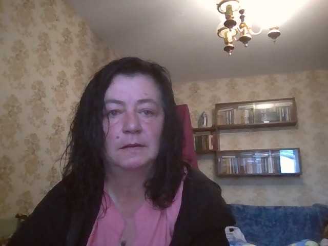 krisshurdlove live cam on BongaCams