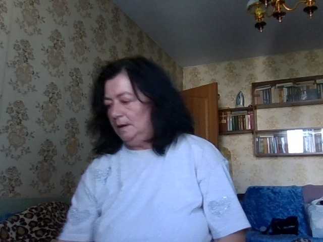 krisshurdlove live cam on BongaCams