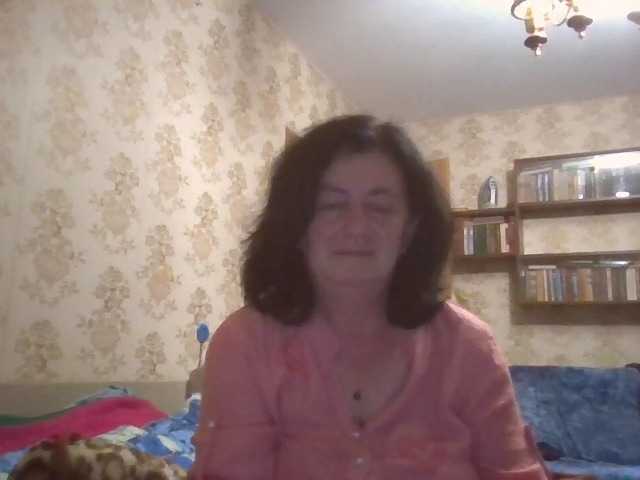 krisshurdlove live cam on BongaCams
