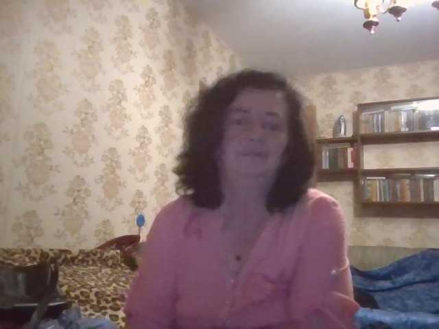 krisshurdlove live cam on BongaCams