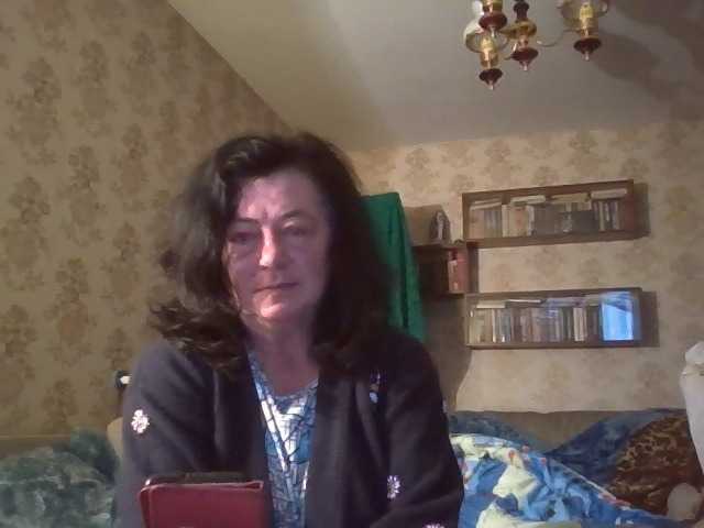 krisshurdlove live cam on BongaCams