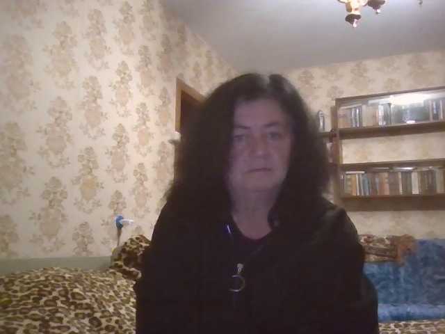 krisshurdlove live cam on BongaCams