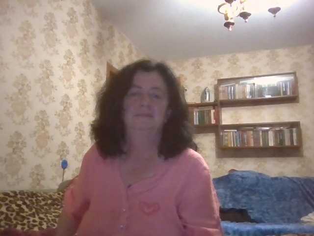 krisshurdlove live cam on BongaCams
