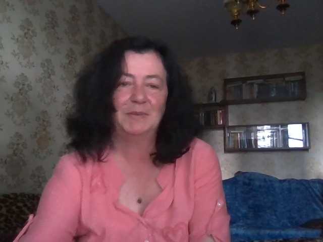 krisshurdlove live cam on BongaCams