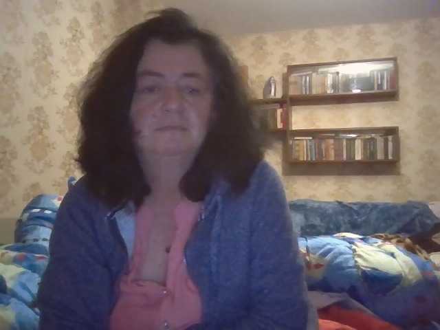 krisshurdlove live cam on BongaCams