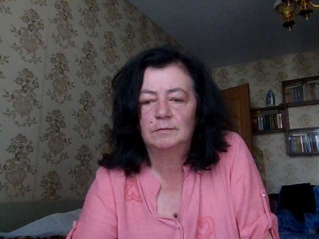 krisshurdlove live cam on BongaCams