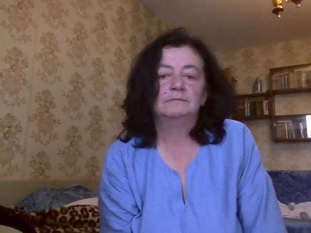krisshurdlove live cam on BongaCams