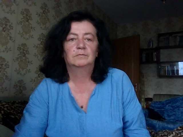 krisshurdlove live cam on BongaCams