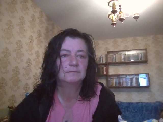 krisshurdlove live cam on BongaCams