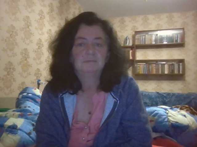 krisshurdlove live cam on BongaCams