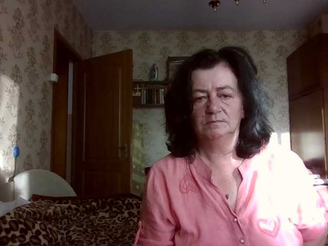 krisshurdlove live cam on BongaCams