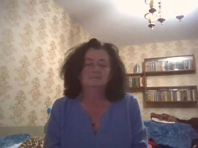 krisshurdlove live cam on BongaCams