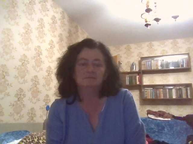 krisshurdlove live cam on BongaCams