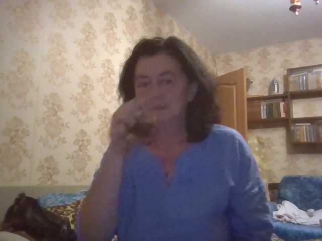 krisshurdlove live cam on BongaCams
