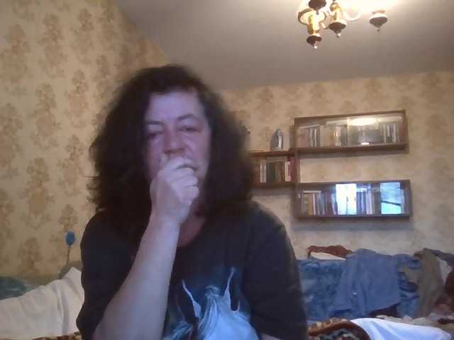 krisshurdlove live cam on BongaCams