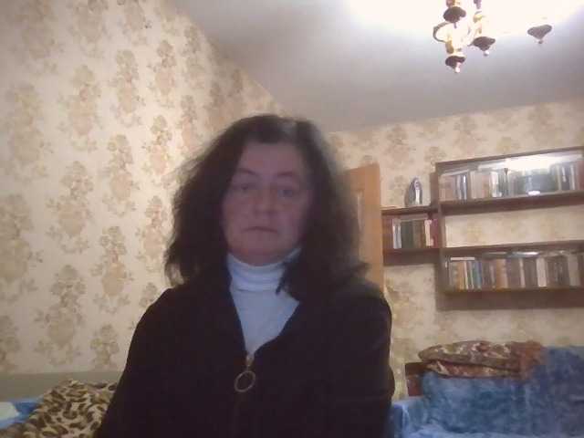 krisshurdlove, en directo ahora en BongaCams