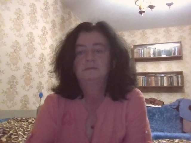 krisshurdlove live cam on BongaCams