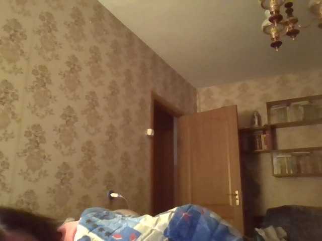 krisshurdlove live cam on BongaCams