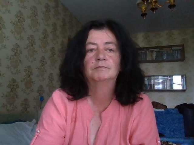 krisshurdlove live cam on BongaCams