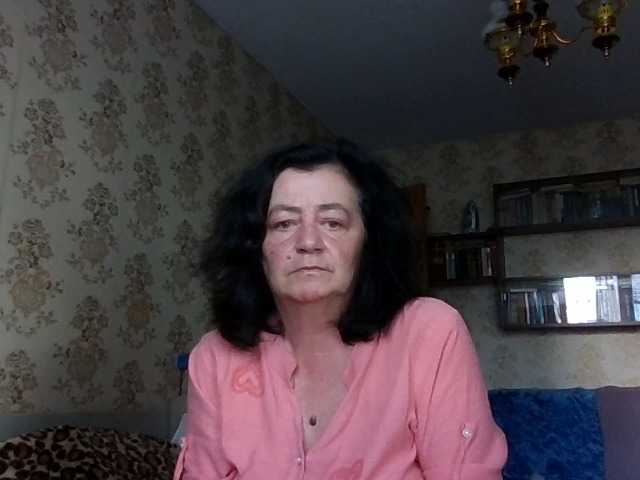 krisshurdlove live cam on BongaCams