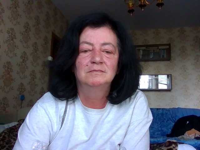 krisshurdlove live cam on BongaCams