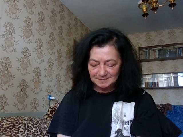 krisshurdlove live cam on BongaCams