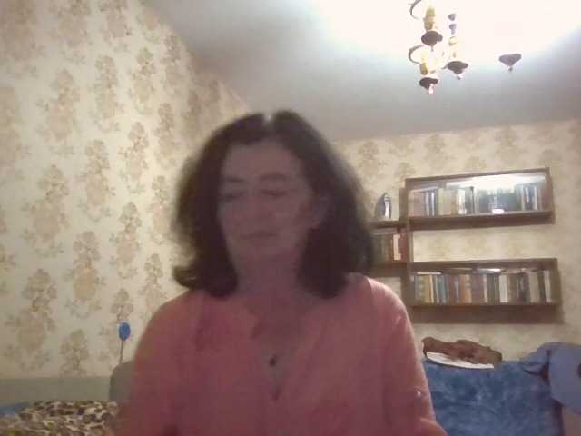 krisshurdlove live cam on BongaCams