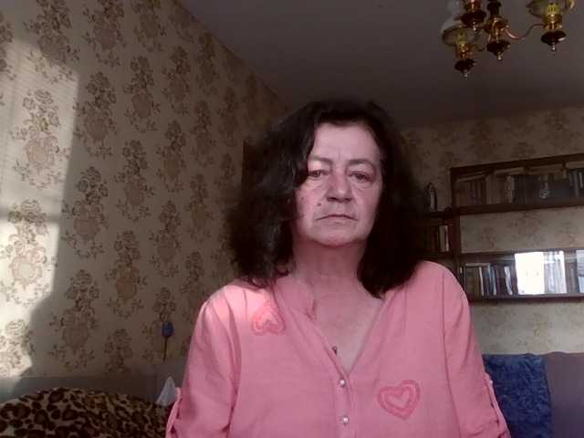 krisshurdlove live cam on BongaCams
