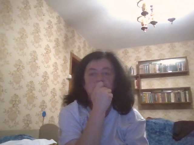 krisshurdlove live cam on BongaCams