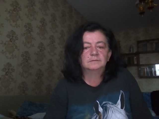 krisshurdlove live cam on BongaCams