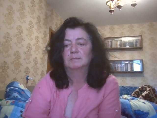 krisshurdlove live cam on BongaCams