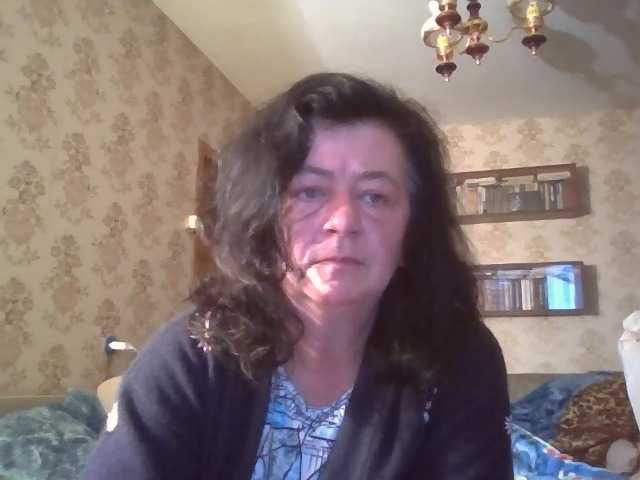 krisshurdlove live cam on BongaCams