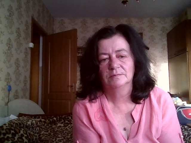 krisshurdlove live cam on BongaCams