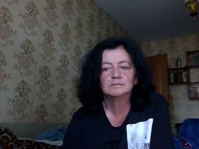 krisshurdlove live cam on BongaCams