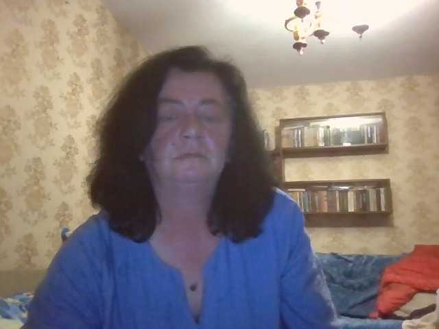 krisshurdlove live cam on BongaCams