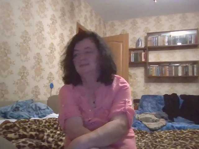 krisshurdlove live cam on BongaCams