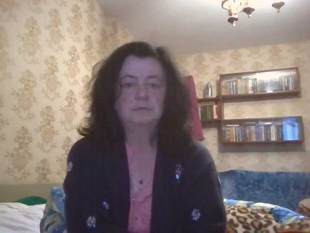 krisshurdlove live cam on BongaCams