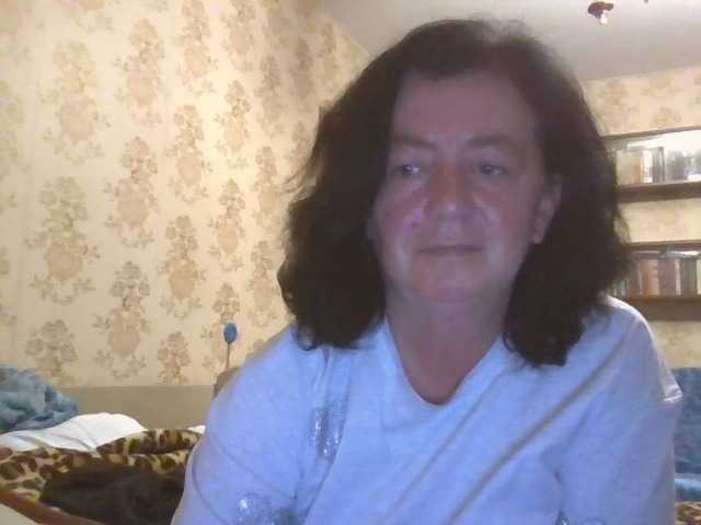 krisshurdlove live cam on BongaCams