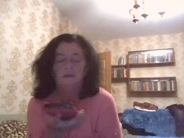 krisshurdlove live cam on BongaCams